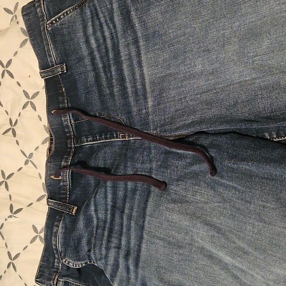 Torrid Capris - Picture 2 of 4